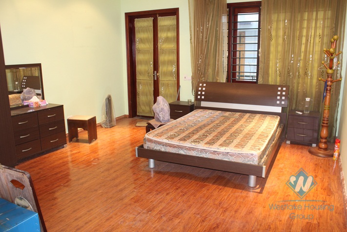 Beautiful house for rent in Au Co Street